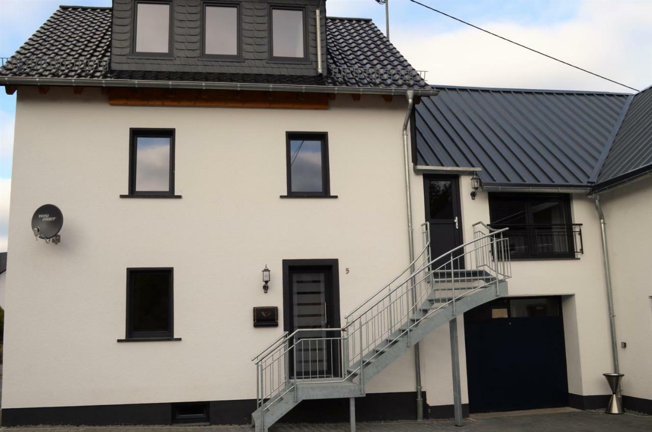 Beim Hooch "Traud" Apartment Brucktal Exterior photo